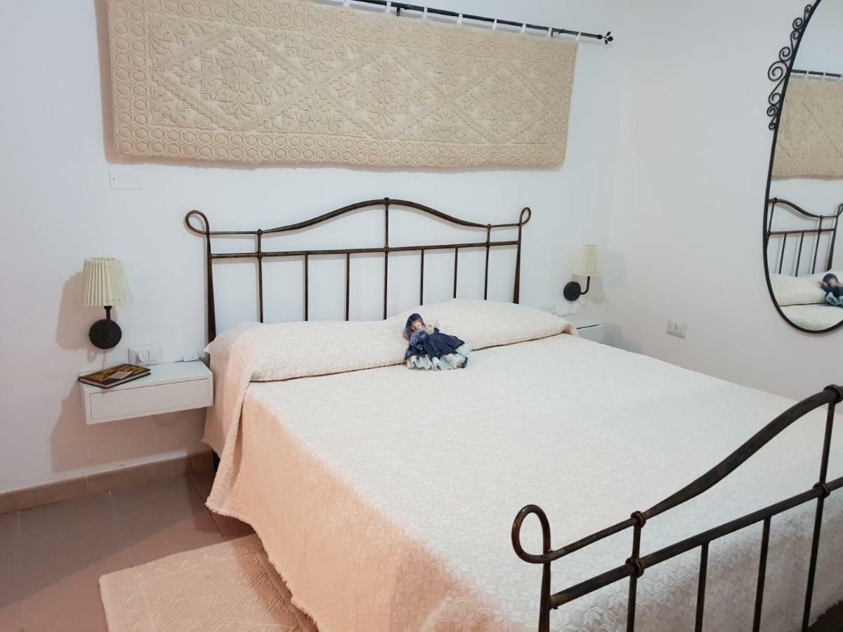 Ferienwohnung Red Ginger Oristano Exterior foto